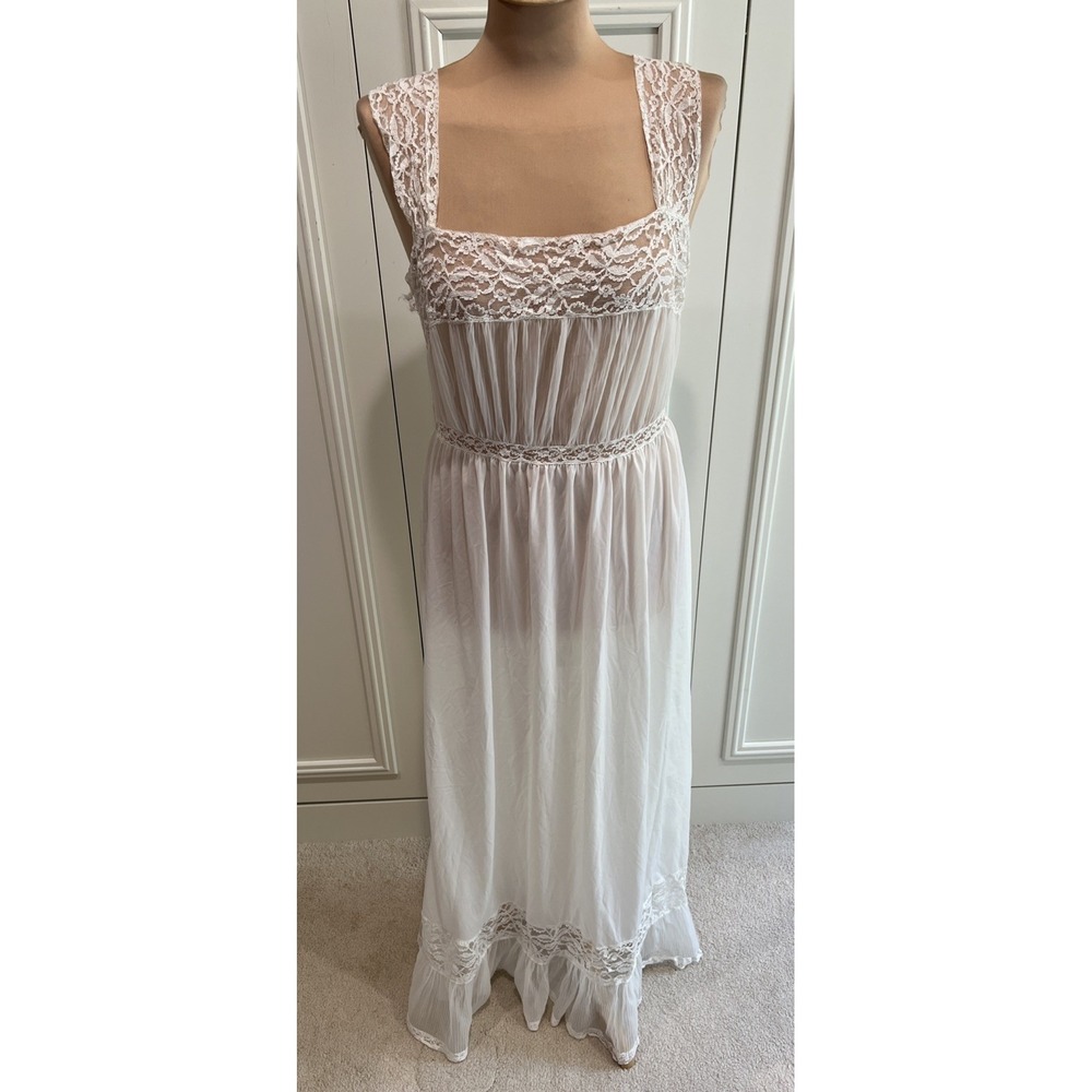 Vtg Michelene Nylon Lace Nightgown Size 40 Honeymoon Cottagecore Fairy Coquette